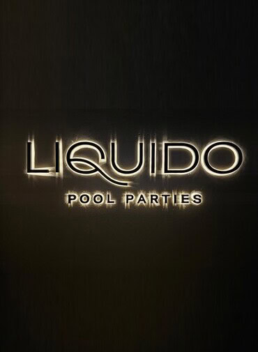 LIQUIDO | Entrance